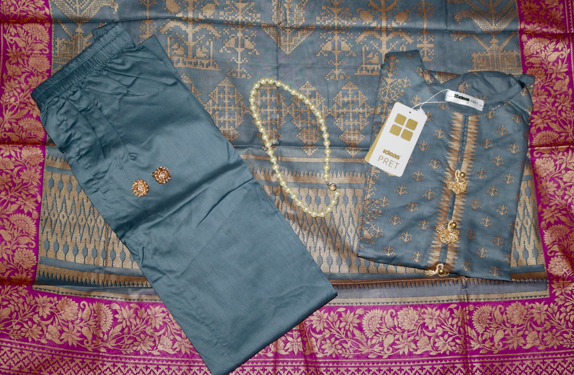Gul Ahmed’s 3-piece stitched suit is your everyday luxury