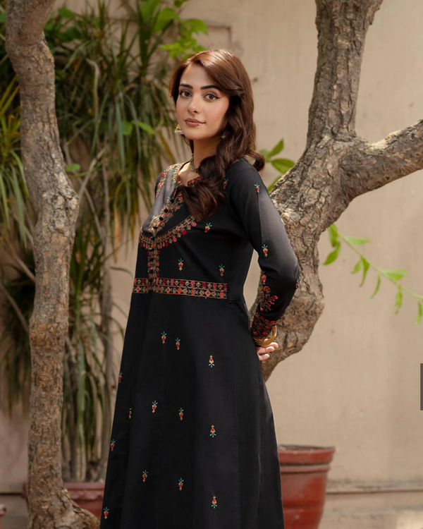 Rung Ja 2 Piece Stitched Black multi embroidery